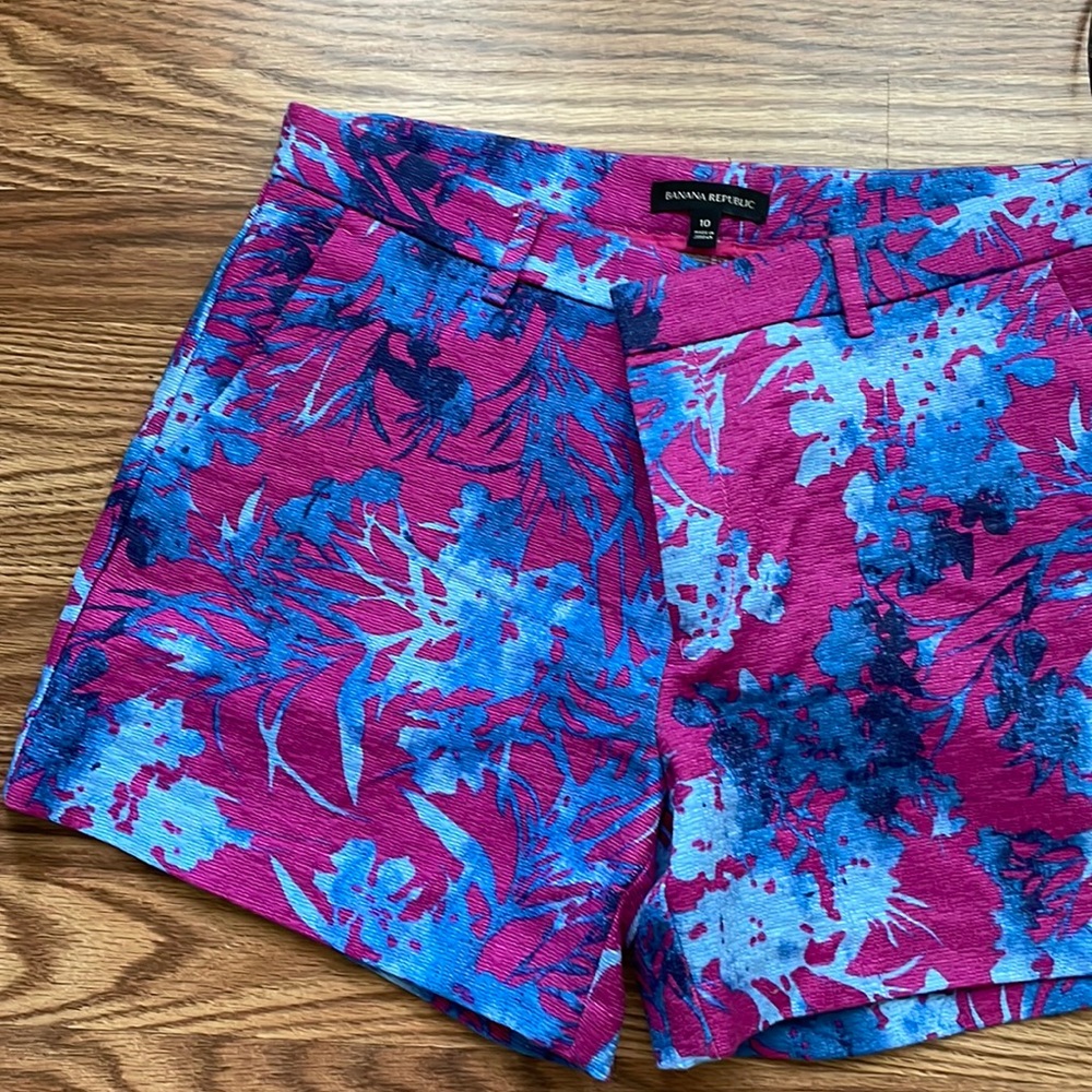 Banana Republic